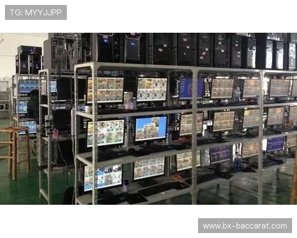 大车吞小车盗版游戏揭秘以及它如何影响玩家体验与市场发展 大车吞小车盗版游戏揭秘以及它如何影响玩家体验与市场发展